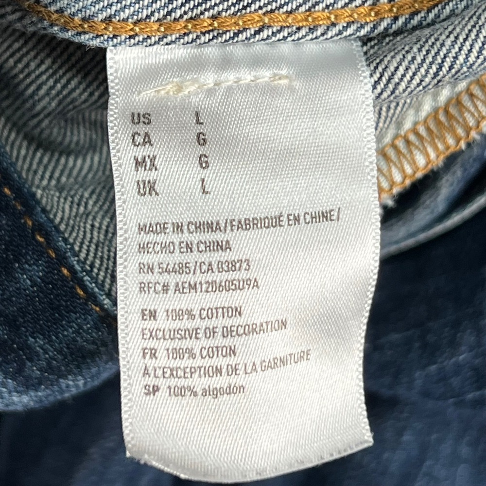 American Eagle Mens Denim Trucker Jacket Blue Medium Distressed Cotton Jean - Picture 3 of 7